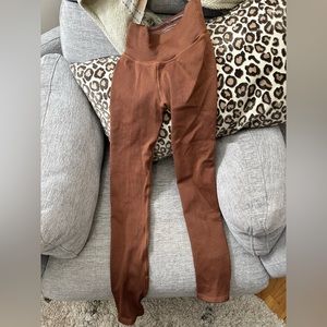 Good American seamless leggings